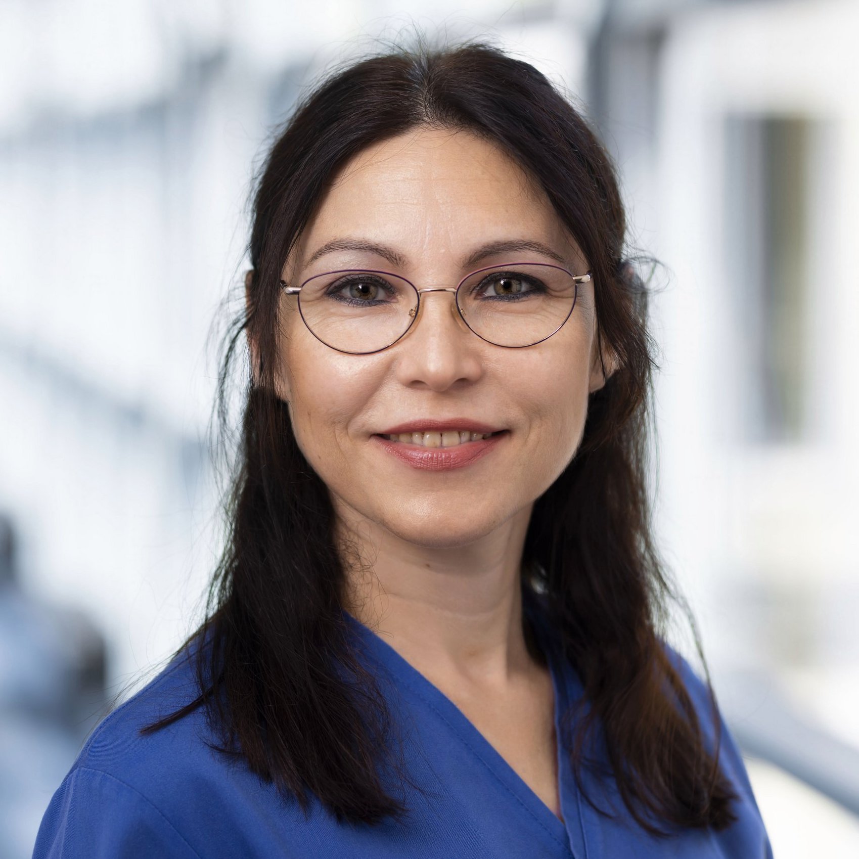 Portraitfoto von Dr. med. Renata Miler, Oberärztin der Gastroenterologie