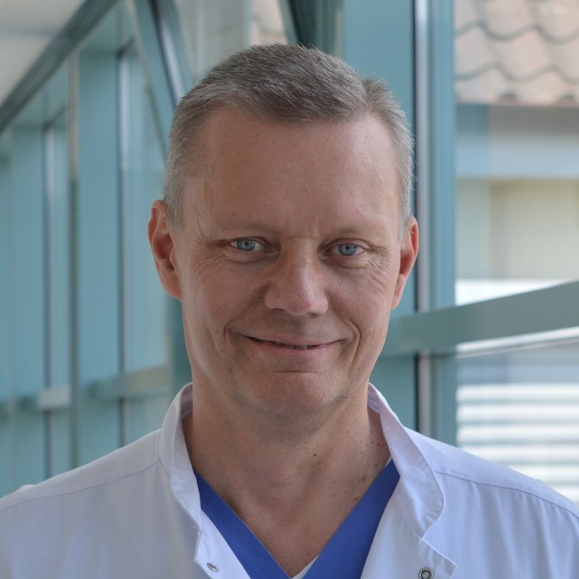 Portraitfoto von Dr. med. Michael Berghorn, Chefarzt Gynäkologie und Geburtshilfe, Schwerpunkt Spezielle Geburtshilfe und Perinatalmedizin