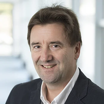 Portraitfoto von Herrn Jürgen Probst, Bereichsleiter Medizincontrolling