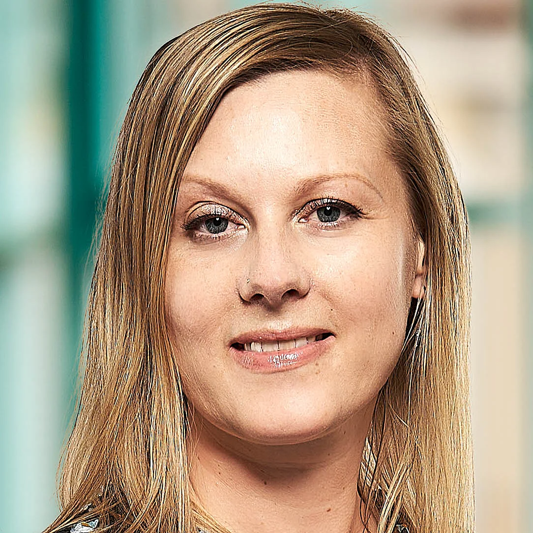 Portraitfoto von Frau Dr. Annika Haag, Fachärztin für Kinder- und Jugendmedizin
