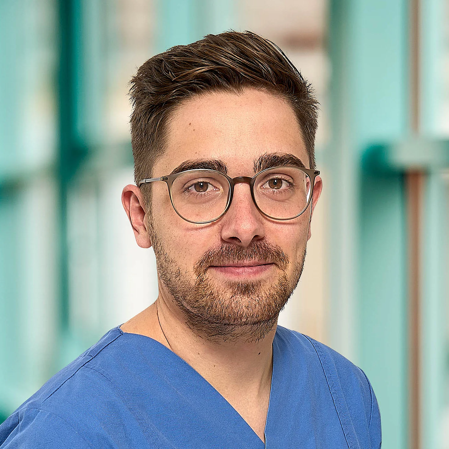 Dr. Hagen Rövenkamp - ZNA Portraitfoto von Dr. med. Hagen Roevekamp, Funktions-Oberarzt der Gastroenterologie