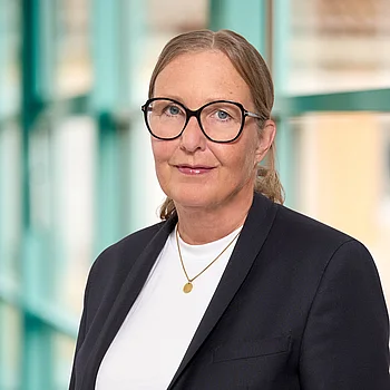 Portraitfoto von Frau Jessica Simon, Hygienefachkraft