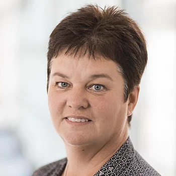 Portraitfoto von Frau Andrea Cewe, Sekretariat Radiologie