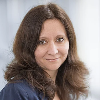 Portraitfoto von Frau Galina Schuk, Finanzen