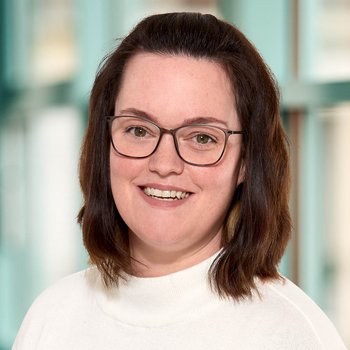 Portrait Simone Hoffmann, Sekretariat Klinik für Gynakölogie und Geburtshilfe