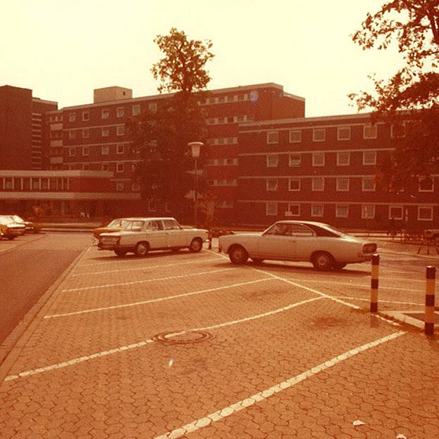 Altes Foto Verwaltungstrakt 1976