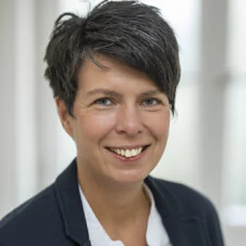 Portraitfoto von Frau Diana Sonntag, Schulzentrum
