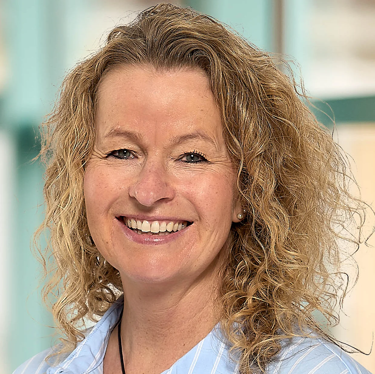 Portraitfoto von Frau Katrin Netzer, Kinderkrankenschwester