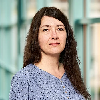 Portraitfoto von Ariane König - Personalmanagement